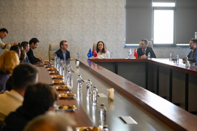 Engelli Dostu İşyerlerine Vali Kaya’dan Teşekkür Ziyareti