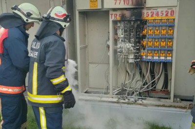 Cumhuriyet Meydanı’nda Trafo Yangını