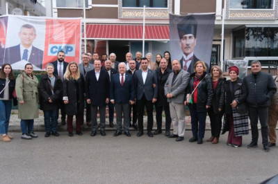 BAŞKAN YELE VE MİLLETVEKİLİ BECAN ESNAFLA BİR ARAYA GELDİ