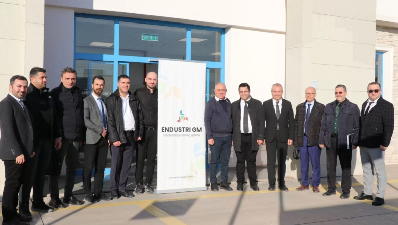 ‘SANAYİCİLERİMİZİ DESTEKLEMEYE DEVAM EDECEĞİZ’