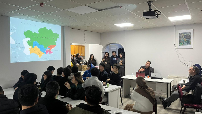 TÜRK DEVLETLERİ DIŞ POLİTİKA KONUŞULDU