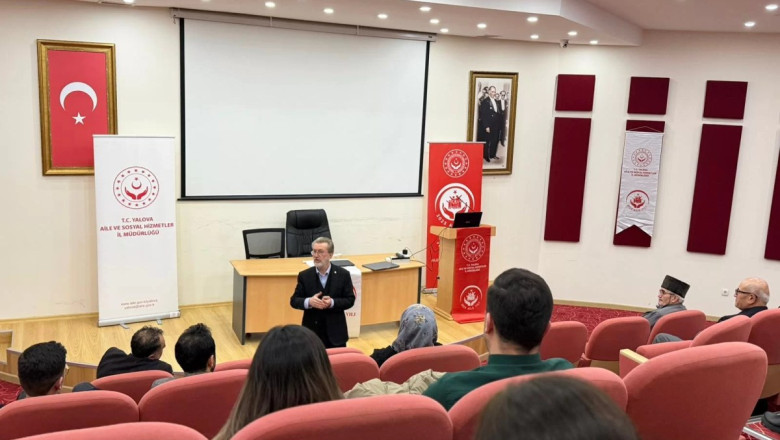 AİLE DAYANIŞMASI VE TOPLUMSAL HUZUR KONUŞULDU