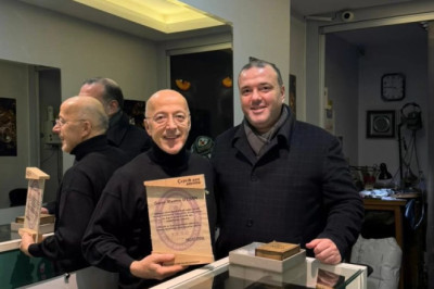 ‘ESNAFIMIZ BAŞIMIZIN TACIDIR’