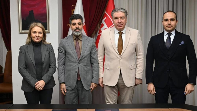 YÜ’DE ULUSLARARASI EĞİTİM İŞ BİRLİĞİ