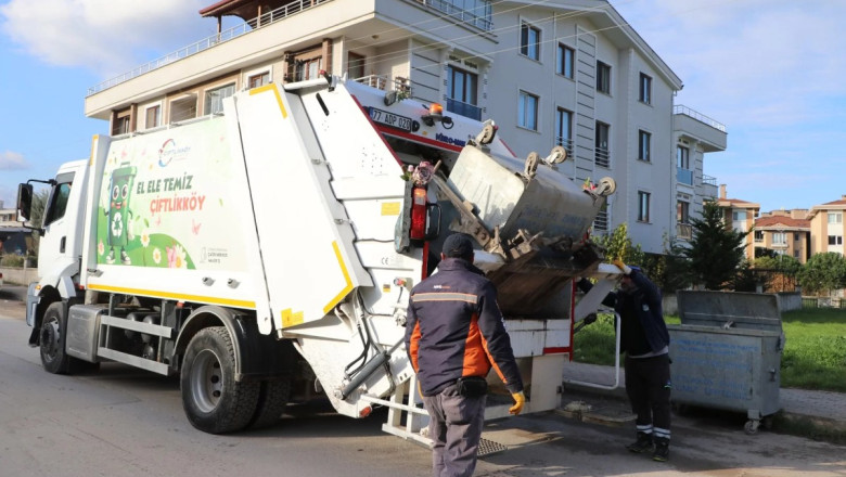 ÇİFTLİKKÖY’DE TEMİZLİK ŞİKAYETLERİ YÜZDE 31 AZALDI