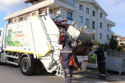 ÇİFTLİKKÖY’DE TEMİZLİK ŞİKAYETLERİ YÜZDE 31 AZALDI