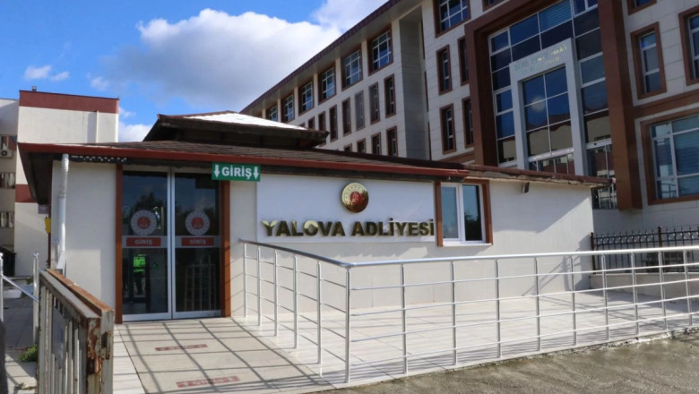 25 ŞÜPHELİ ADLİYEDE