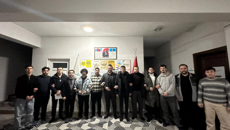 BAŞKAN CANER, ÖĞRENCİLERLE BİR ARAYA GELDİ