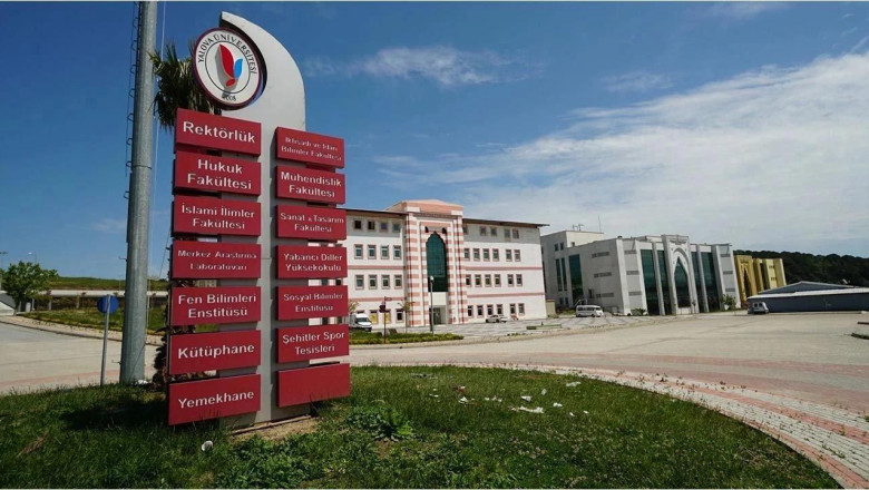 Yalova Üniversitesi Kulüplerinden Şehit Polisler İçin Ortak Açıklama: “Teröre Asla Boyun Eğmeyeceğiz”