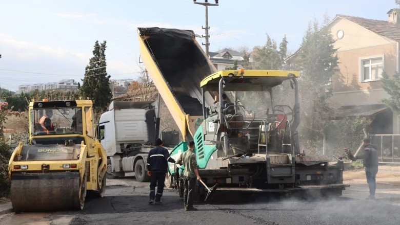 ALİ ŞENER CADDESİ’NDE ASFALT ÇALIŞMASI BAŞLATILDI