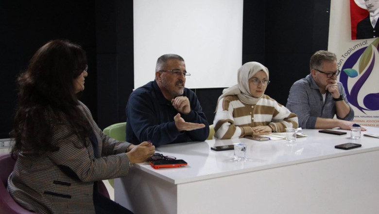 BU KEZ GAZETECİLER ANLATTI