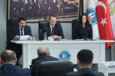 ÇİFTLİKKÖY BELEDİYESİ’NDEN ARMUTLU’YA HİBE ARAÇ