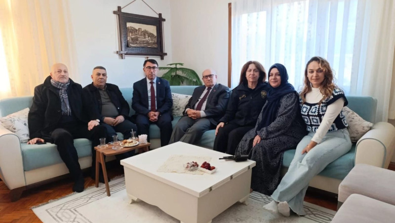 ŞEHİT POLİS KÜLÜNK’ÜN AİLESİNE ZİYARET