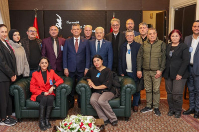 Becan: “Halk Adına Vekillik Görevimde Yapıcı Olmaya Çalışıyorum”