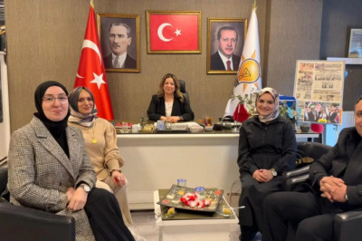 KADIN KOLLARINDAN ANLAMLI ZİYARET