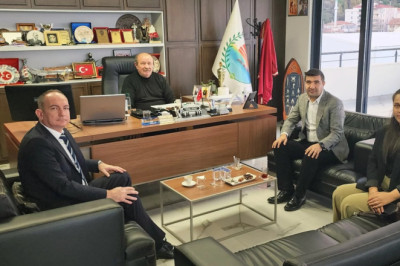 YEŞİLAY YALOVA’DAN ESENKÖY BELEDİYESİ’NE ZİYARET