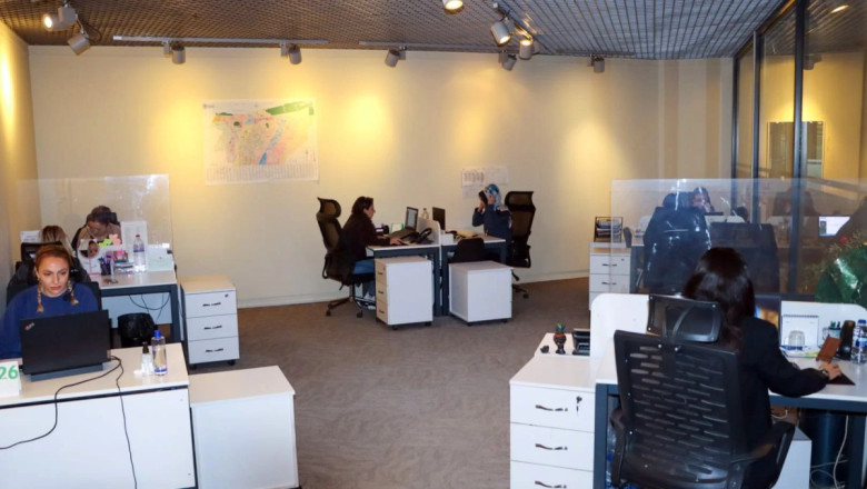 153 ÇAĞRI MERKEZİ KÖPRÜ VAZİFESİ GÖRÜYOR