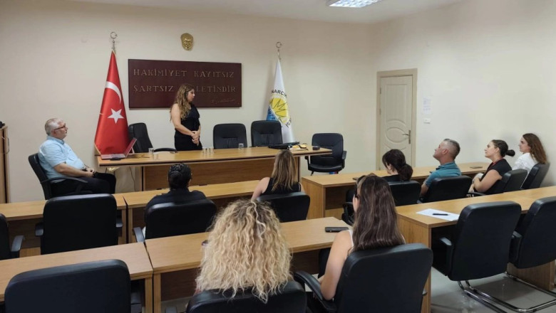 381 KAMU ÇALIŞANINA TÜTÜN BAĞIMLILIĞI EĞİTİMİ