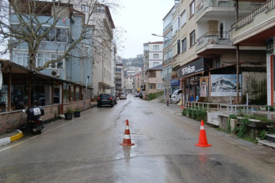 ESENKÖY MEYDANI’NDA DOĞAL GAZ ÇALIŞMASI