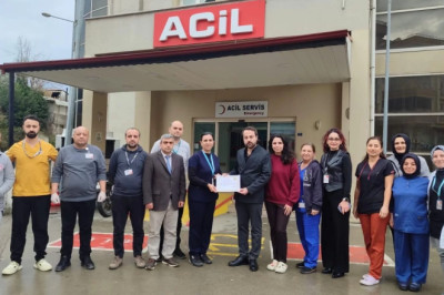 HASTANE ÇALIŞANLARINA ANLAMLI TEŞEKKÜR