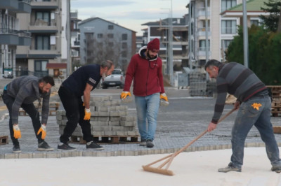 ALTYAPI ÇALIŞMALARI TÜM HIZIYLA SÜRÜYOR