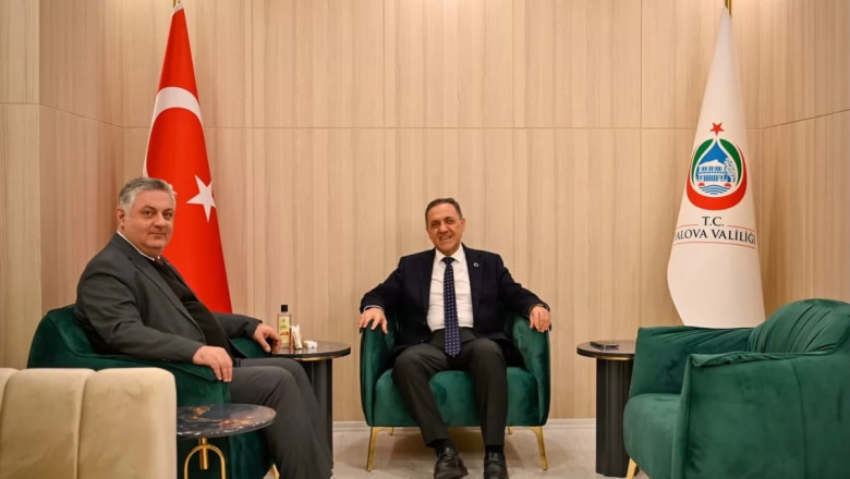 GÜREL’DEN VALİ USTA’YA HAYIRLI OLSUN ZİYARETİ