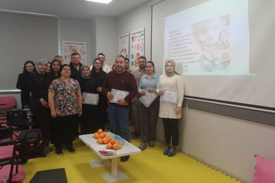 Yalova Eğitim ve Araştırma Hastanesi’nde Gebe Okulunda Eşli Eğitim Programı Düzenlendi