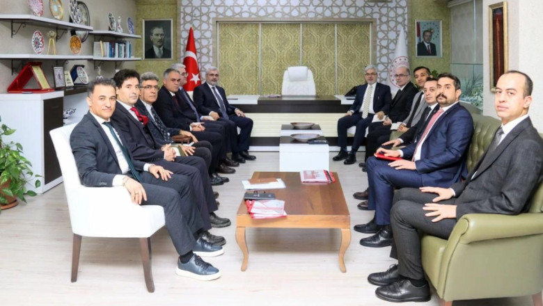 YELKENCİ’DEN İL MİLLİ EĞİTİM MÜDÜRLÜĞÜ’NE ZİYARET