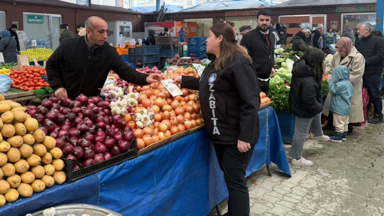 Çiftlikköy Zabıtası İşbaşında
