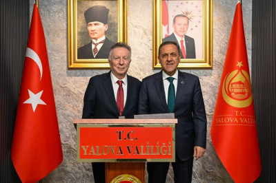 Eski Yalova Valisi Prof. Dr. Erbay’dan Vali Usta’ya Hayırlı Olsun