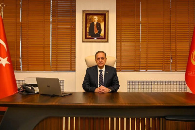 Vali Usta’dan 6 Şubat Depremlerinin 3. Yılında Anlamlı Mesaj