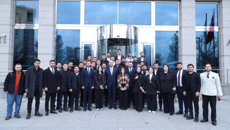 GENÇLİK KOLLARI, ANKARA’DAYDI