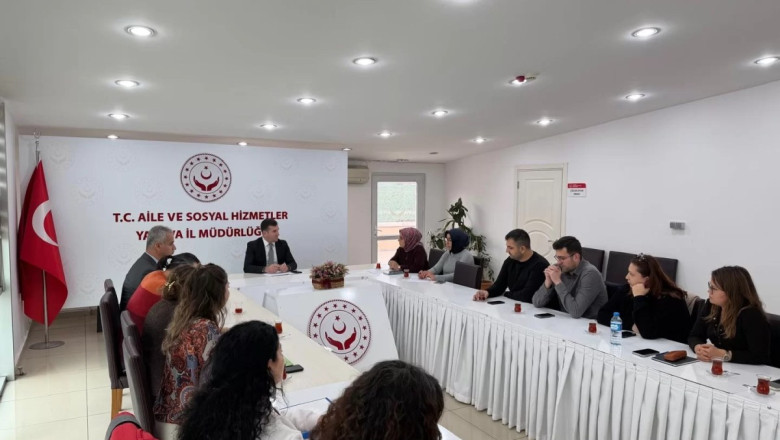 ÇOCUK HİZMETLERİ ÇALIŞMALARI MASAYA YATIRILDI