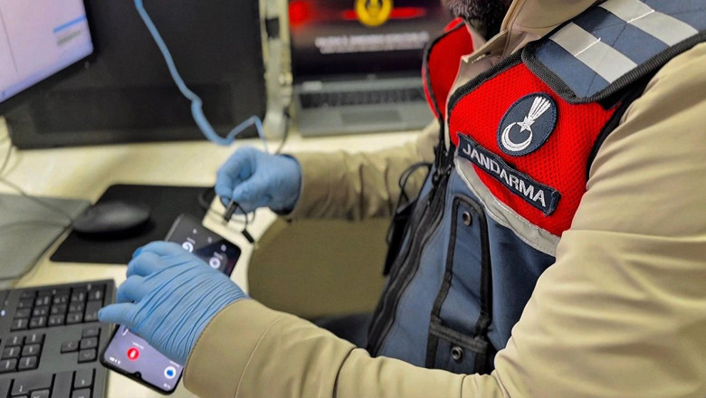 Yalova Merkezli 5 İlde Dolandırıcılık Operasyonu: 9 Tutuklama