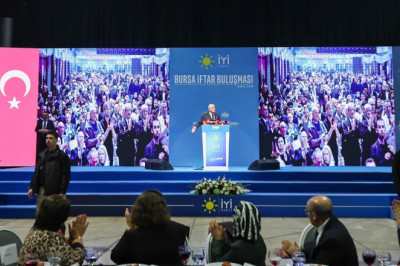 Başkan Kendir Bursa’daki İftar Programına Katıldı