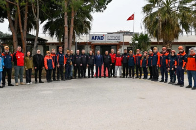 VALİ USTA’DAN AFAD’A ZİYARET