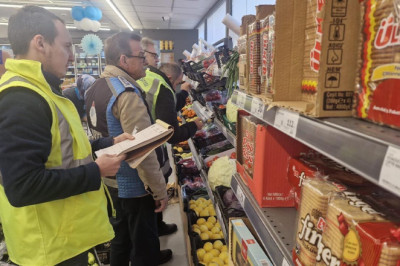 Hal Müdürlüğü Ekipleri’nden Marketlerde Künye Denetimi