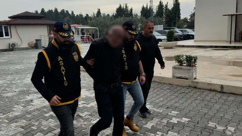 Yalova'da Eşini Sokak Ortasında Öldüren Zanlı Hakim Karşısında