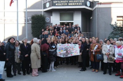 ÇİFTLİKKÖY’DE 8 MART’IN ALTI ÇİZİLDİ