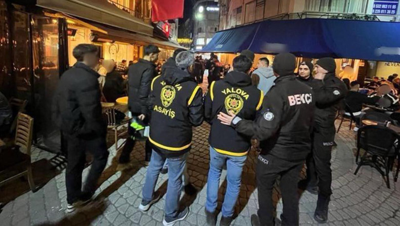 Yalova’da Kafeler Bölgesi’ne Polis Denetimi