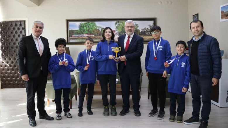 TET ROBOT TAKIMI’NDAN YENİLİKÇİ PROJE BAŞARISI