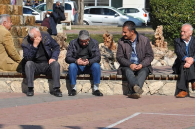 EMEKLİLERE ‘2’Sİ 1 ARADA’ ÖDEME BAŞLIYOR