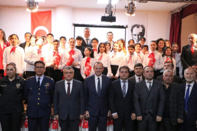 İSTİKLAL MARŞI’NIN 105. YILI ETKİNLİKLERİ YAPILDI