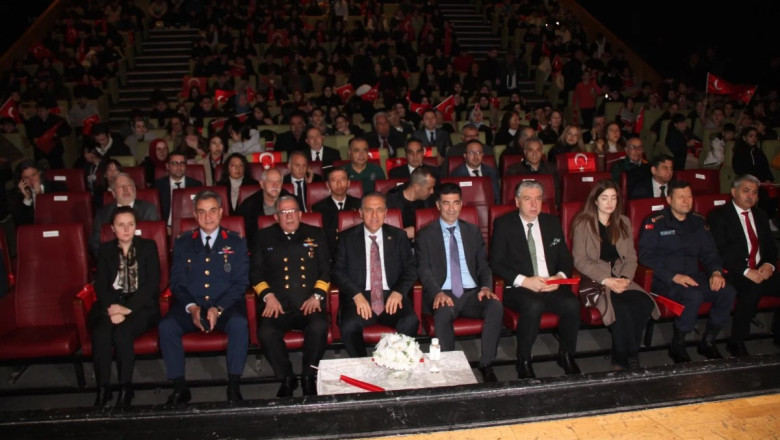 MİLLİ ŞAİRİMİZ MEHMET AKİF ERSOY, YALOVA’DA ANILDI