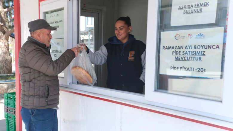 RAMAZAN’IN VAZGEÇİLMEZİ  ‘HALK PİDE’