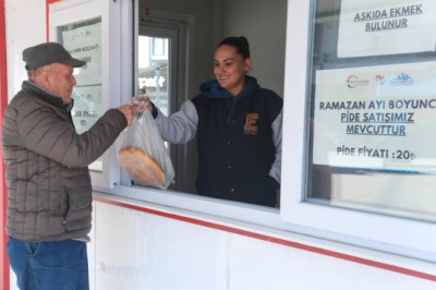 RAMAZAN’IN VAZGEÇİLMEZİ  ‘HALK PİDE’