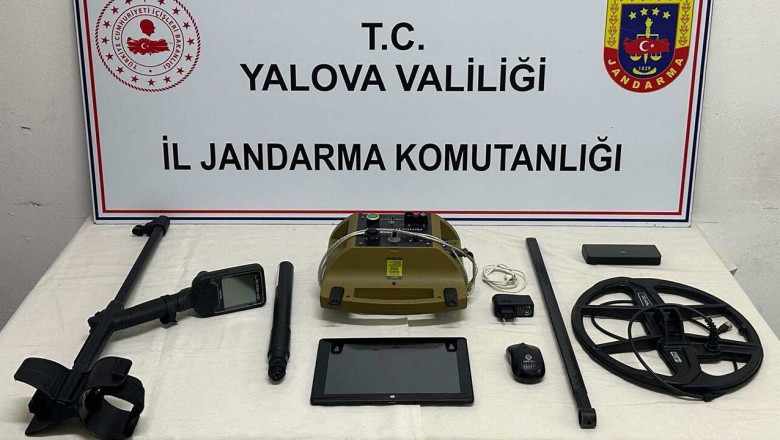 Altınova’da Kaçak Kazıya Suçüstü: İki Şüpheli Jandarmaya Yakalandı