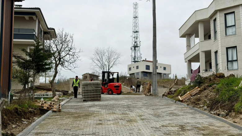 PARKE YOL BAKIM ONARIM ÇALIŞMALARI DEVAM EDİYOR