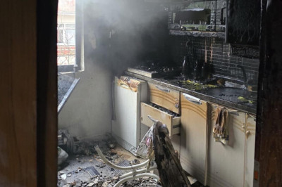 Alevlerin Arasında Can Pazarı