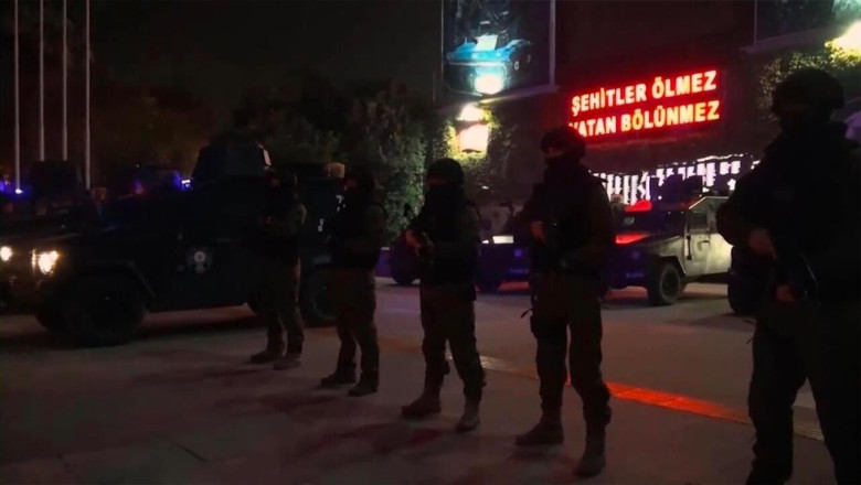İstanbul ve Yalova'da DEAŞ operasyonu: 9 Gözaltı